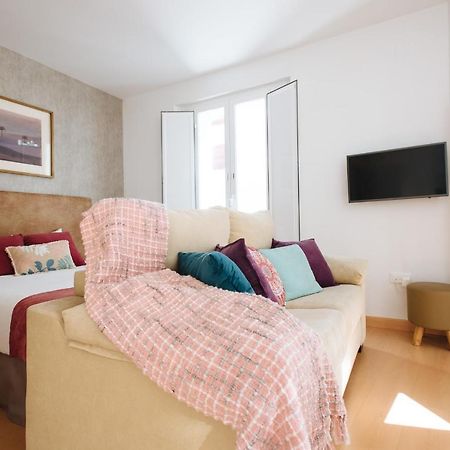 Hostly Acetres 2A-Penthouse In City Center-Fibre-Parking Opt Sevilla Dış mekan fotoğraf