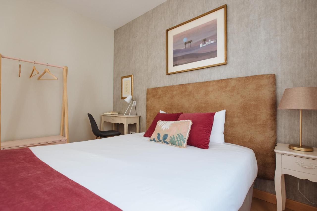 Hostly Acetres 2A-Penthouse In City Center-Fibre-Parking Opt Sevilla Dış mekan fotoğraf