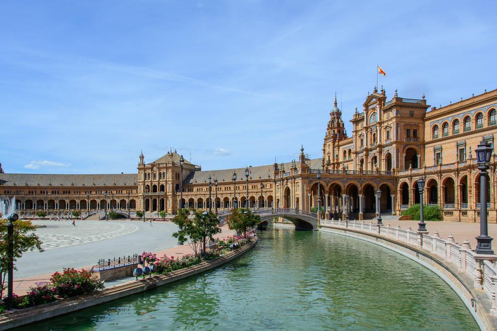 Hostly Acetres 2A-Penthouse In City Center-Fibre-Parking Opt Sevilla Dış mekan fotoğraf