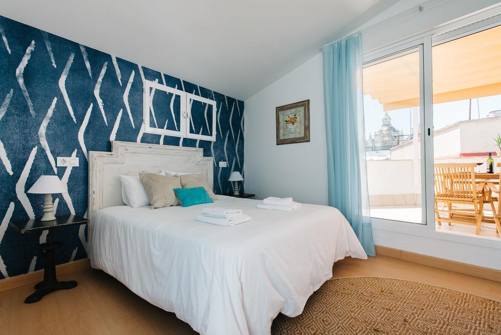 Hostly Acetres 2A-Penthouse In City Center-Fibre-Parking Opt Sevilla Dış mekan fotoğraf